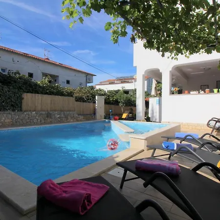 Dr. Igda アパート *