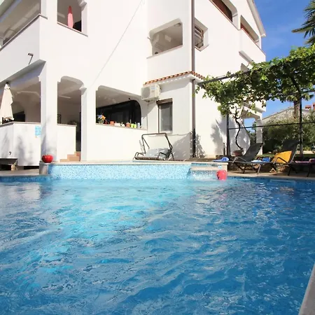 Apartment Dr. Igda Porec